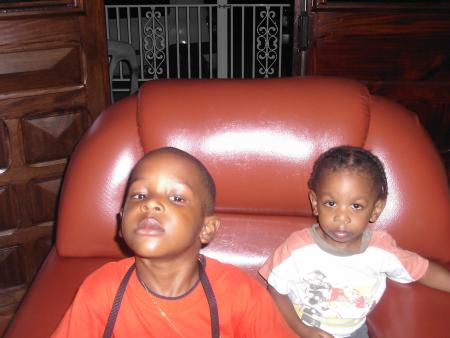 YVAN & DORIAN